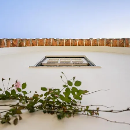 Guestready - Charming Chalet Near The Beach شقة *